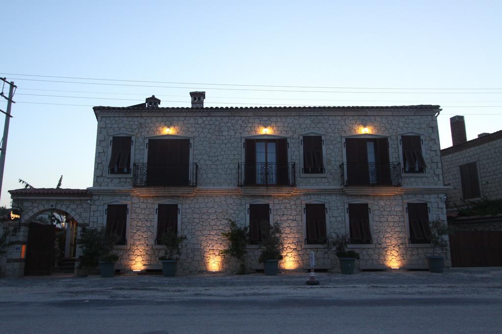 Alacati Koclu Konagi Hotel エクステリア 写真